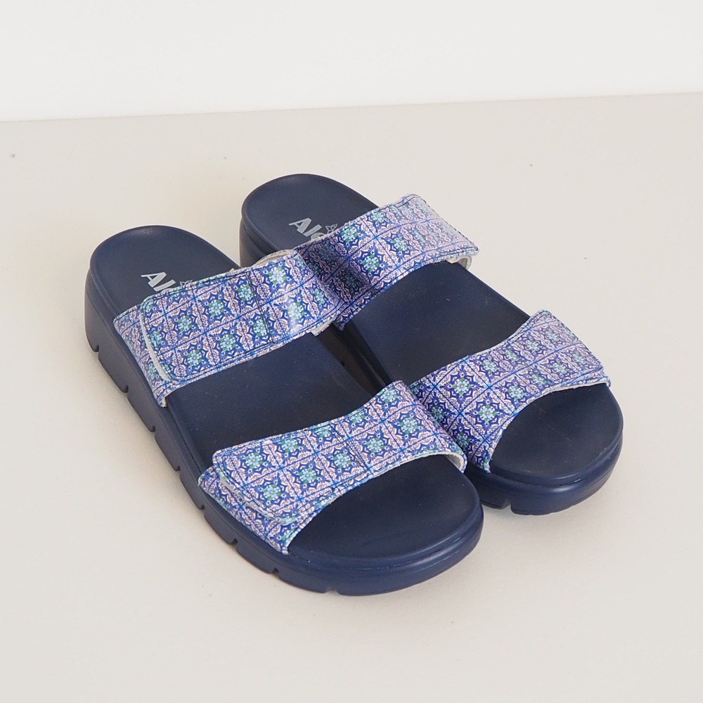 Alegria Women's Blue Sandals Double Straps EU 39‎ US 8.5 Geometric Art Comfort